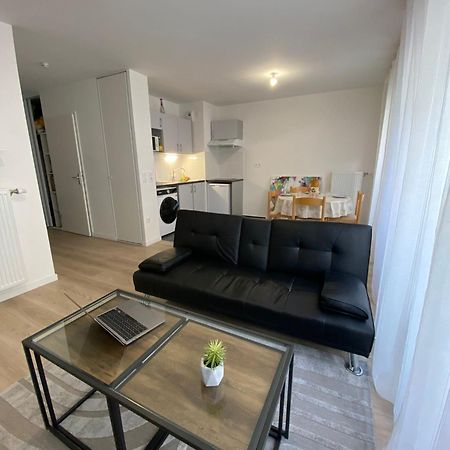 Joli Appartement F2 Bobigny Metro Proche Paris Eksteriør bilde