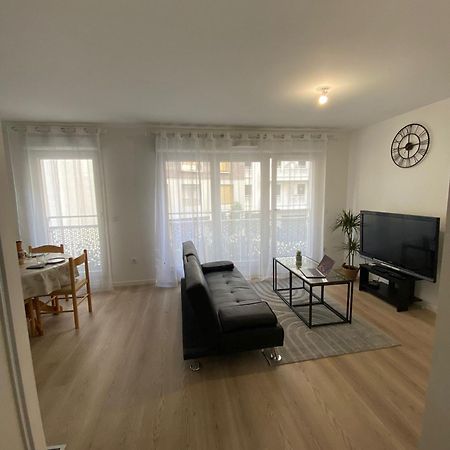 Joli Appartement F2 Bobigny Metro Proche Paris Eksteriør bilde